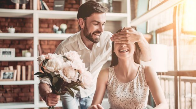 Classic Gift Ideas for Her Man Giving Woman Gift