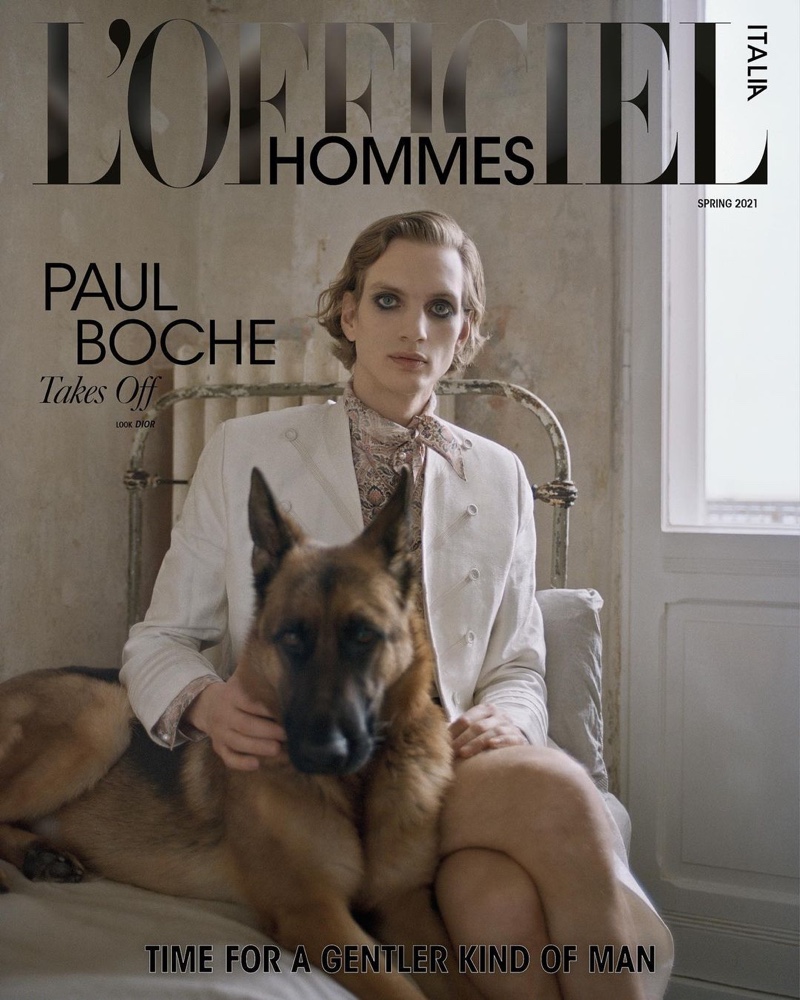 Paul Boche covers the spring 2021 edition of L'Officiel Hommes Italia.