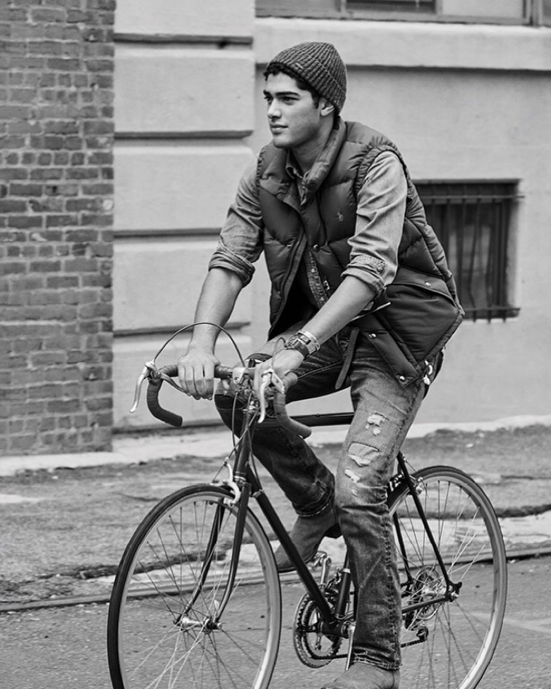 Enjoying a bike ride, Torin Verdone appears in the POLO Cologne Intense campaign.