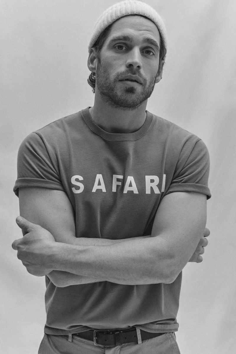 Front and center, Simone Bredariol dons a "Safari" t-shirt from Seventy Venezia.