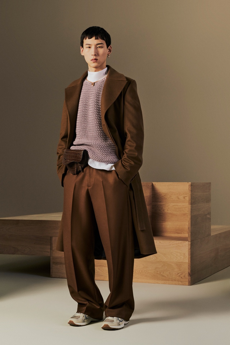 Kim Jones Delivers Sporty & Concise Styles for Dior Men Resort Collection