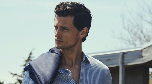 Garrett Neff Takes to South Hampton with Massimo Dutti Garrett Neff Takes to South Hampton with Massimo Dutti