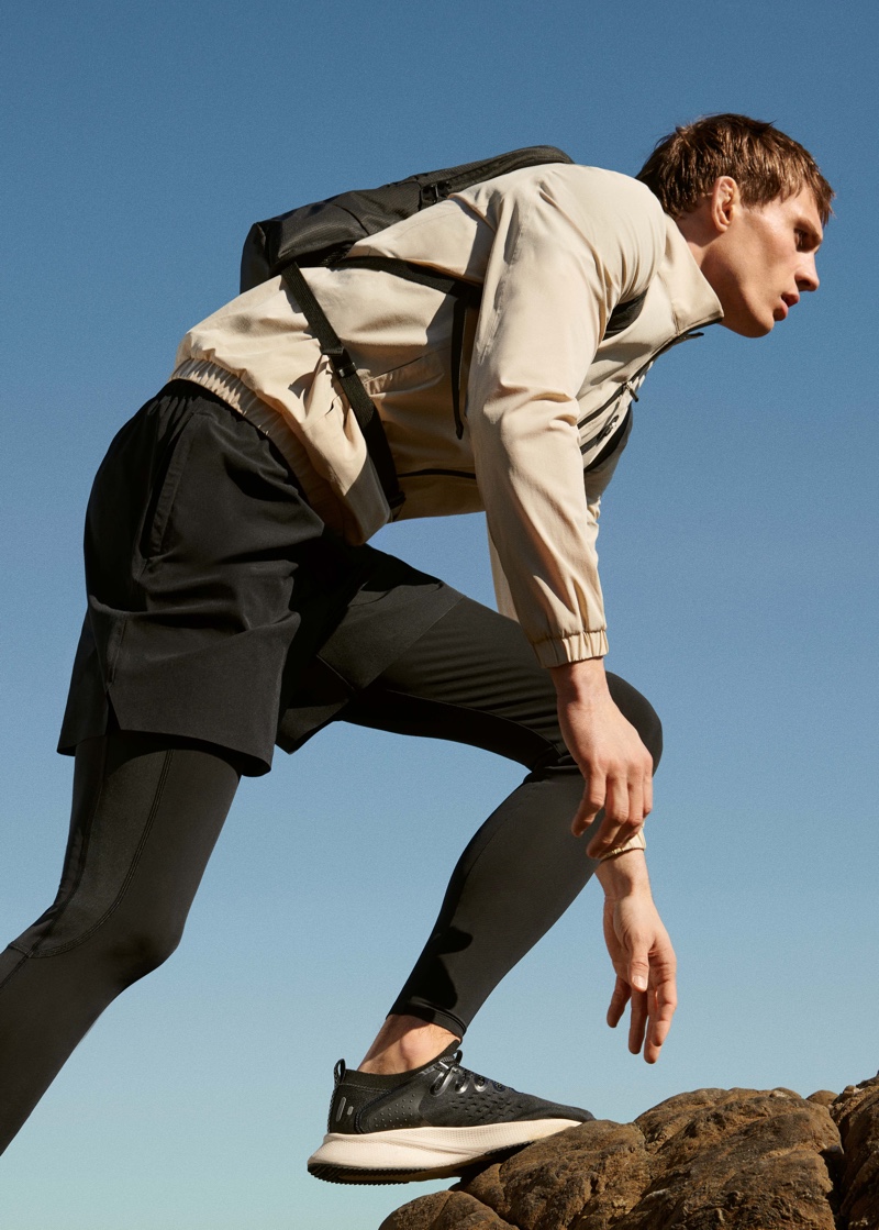 Mountain climbing, Julian Schneyder sports Mango Man's Active collection. » Julian Schneyder Heads Outdoors in Mango Man Active Collection Mountain climbing, Julian Schneyder sports Mango Man's Active collection.