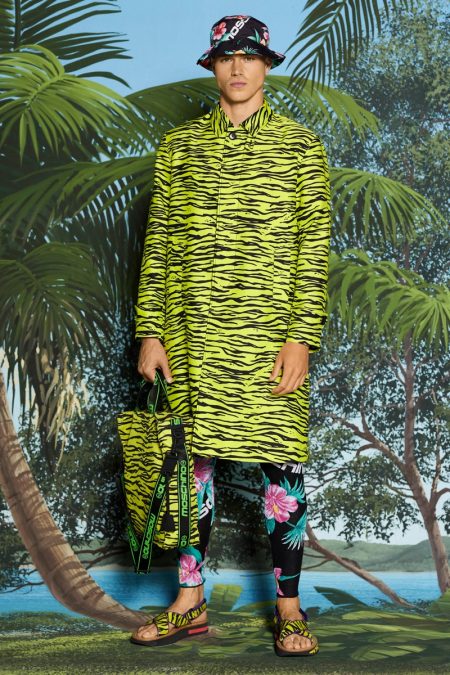 Moschino Resort 2022 Mens Collection Lookbook 015