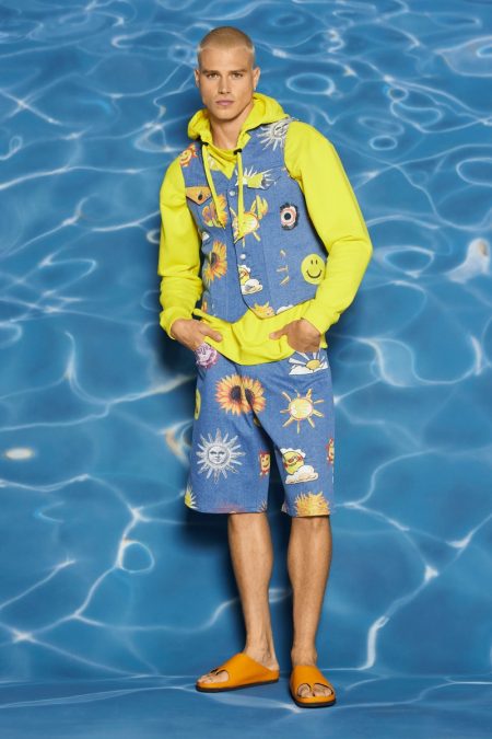 Moschino Resort 2022 Mens Collection Lookbook 029