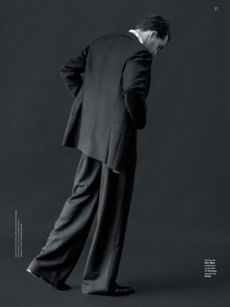 Pepe Barroso 2021 Esquire Mexico Fashion Editorial 002