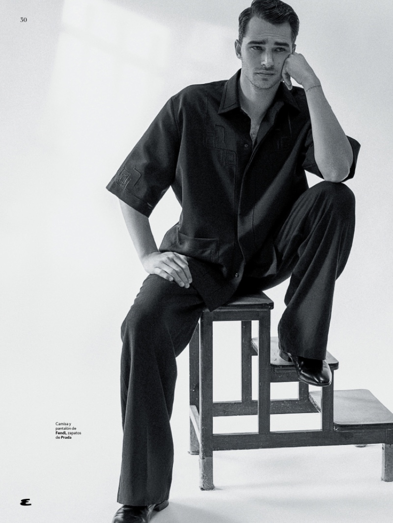 Pepe Barroso 2021 Esquire Mexico Fashion Editorial 008