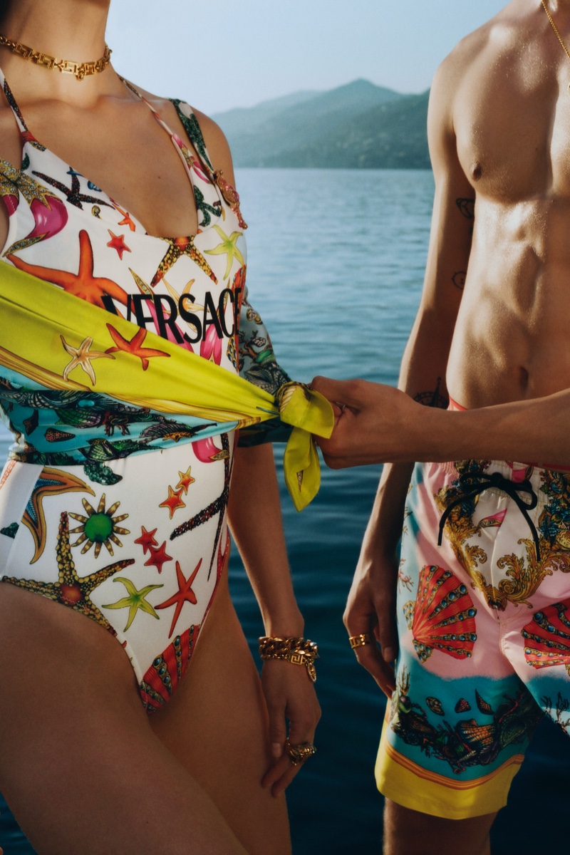 Versace La Vacanza Summer 2021 Campaign 005