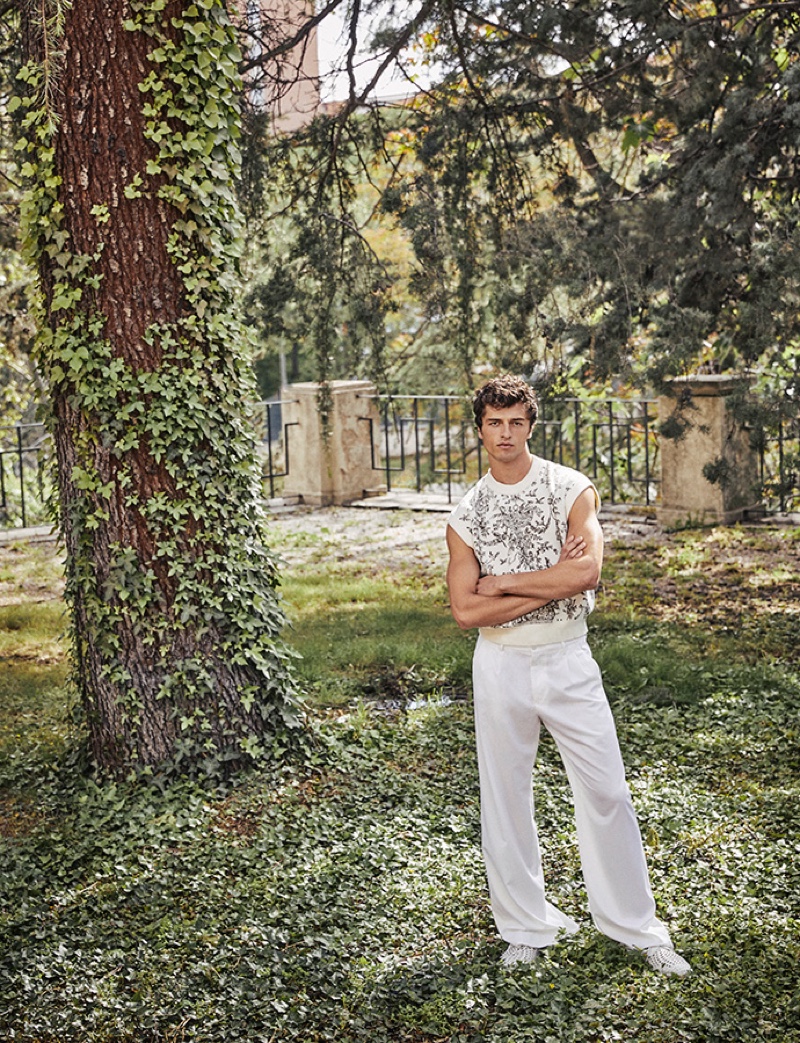 » Alberto Perazzolo is Chic in Neutrals for Código Único Alberto Perazzolo 2021 Codigo Unico Fashion Editorial 008