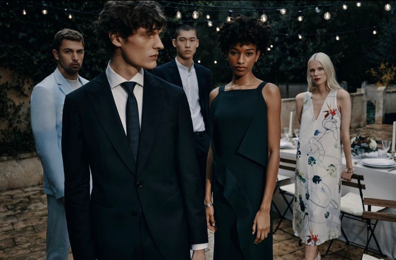 BOSS enlists James Yates, Valentin Caron, Yun Hoseok, Naomi Chin Wing, and Lina Berg to front its spring-summer 2021 Special Occasions campaign. » James, Valentin, Babacar & Yun Dress for Special Occasions with BOSS BOSS enlists James Yates, Valentin Caron, Yun Hoseok, Naomi Chin Wing, and Lina Berg to front its spring-summer 2021 Special Occasions campaign.
