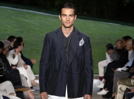 Giorgio Armani Spring Summer 2022 Mens Collection Runway Show 001