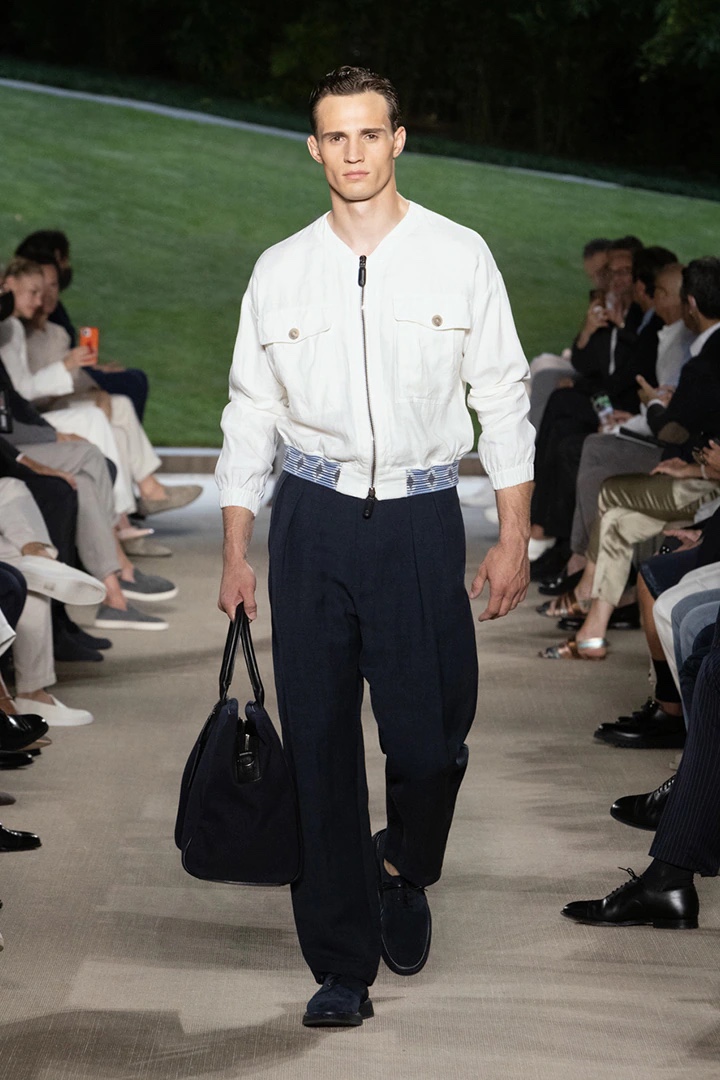 Giorgio Armani Spring Summer 2022 Mens Collection Runway Show 007