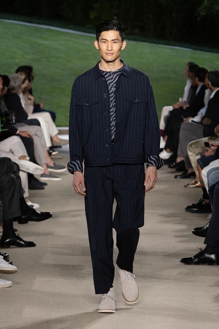 Giorgio Armani Spring Summer 2022 Mens Collection Runway Show 018