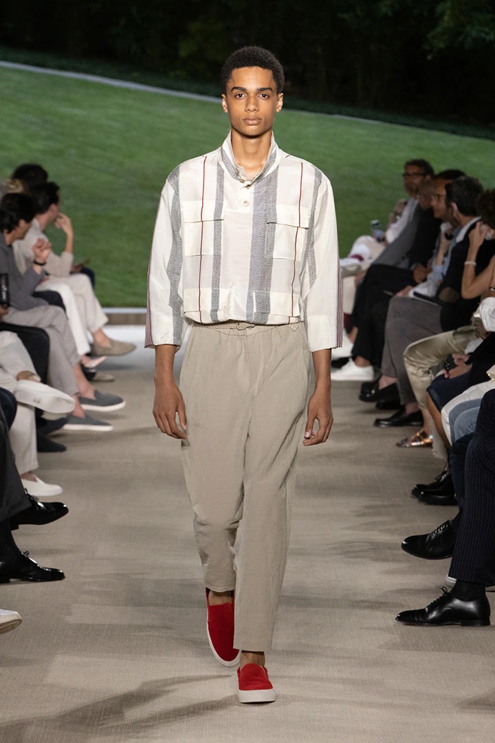 Giorgio Armani Spring Summer 2022 Mens Collection Runway Show 037