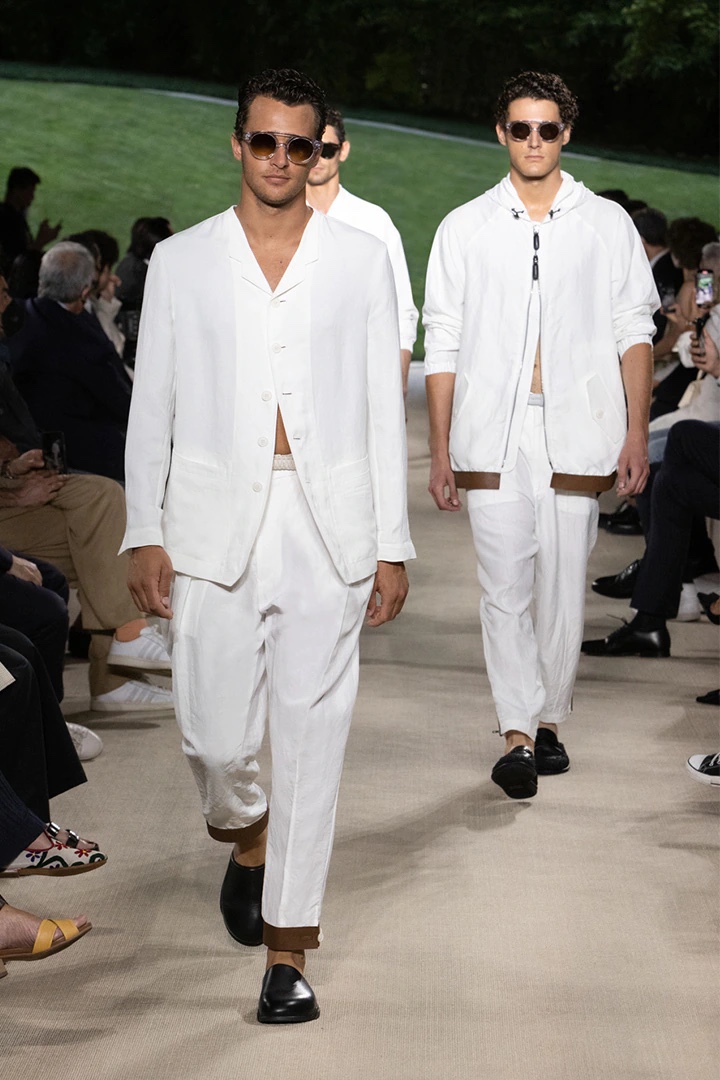 Giorgio Armani Spring Summer 2022 Mens Collection Runway Show 053