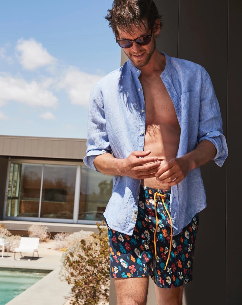 A 6" stretch floral print swim trunk livens the mood as Josh Upshaw showcases summer style from J.Crew.