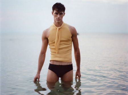 Jacob Dooley Embraces the Soft Sentiments of Summer with Vogue.it Story