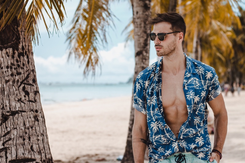 Male Model Beach Tropical Print Shirt Shorts
