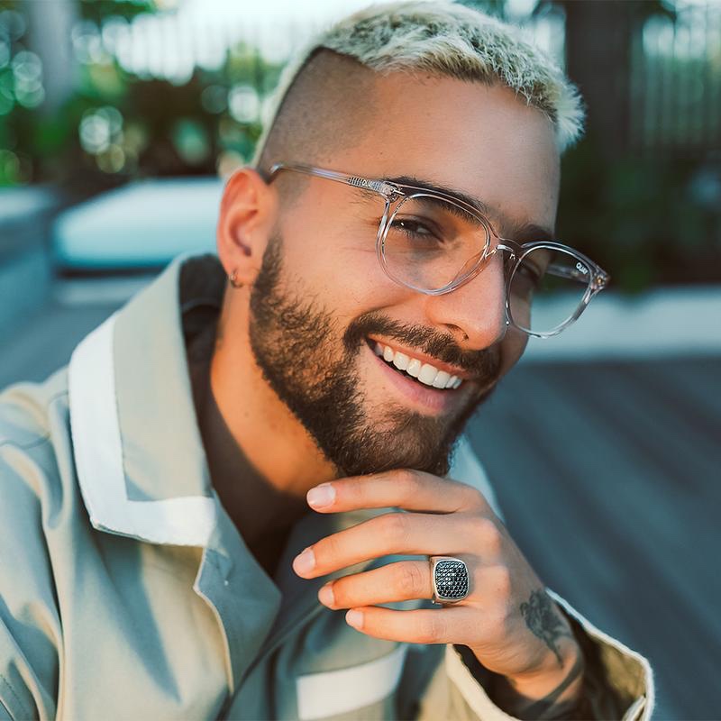 Maluma Quay 2021 Eyewear Collaboration PDP June CTRL CHAMPAGNECLEAR 1Q5A9917 2 1080x1080 de66914f 94ee 4bcb b0b0