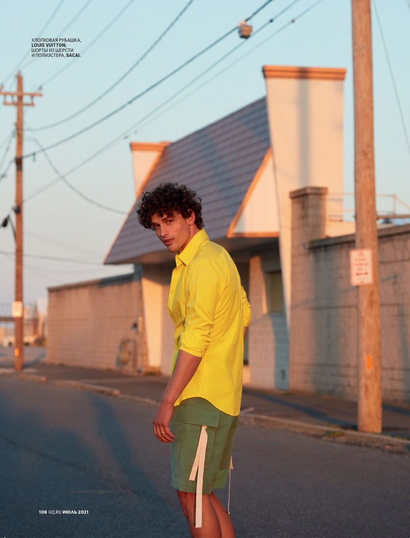 » Simon Nessman Charms in Bright Summer Fashions for GQ Russia Simon Nessman 2021 GQ Russia Fashion Editorial 010