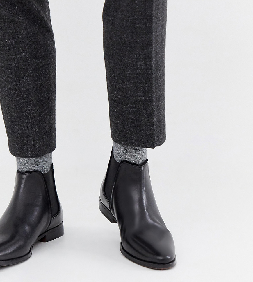 wide fitting chelsea boots