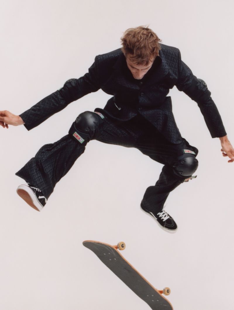 » Clément Chabernaud Tackles Designer Suits with Euroman Clement Chabernaud 2021 Euroman Fashion Editorial 001