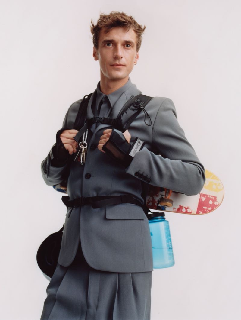 » Clément Chabernaud Tackles Designer Suits with Euroman Clement Chabernaud 2021 Euroman Fashion Editorial 005
