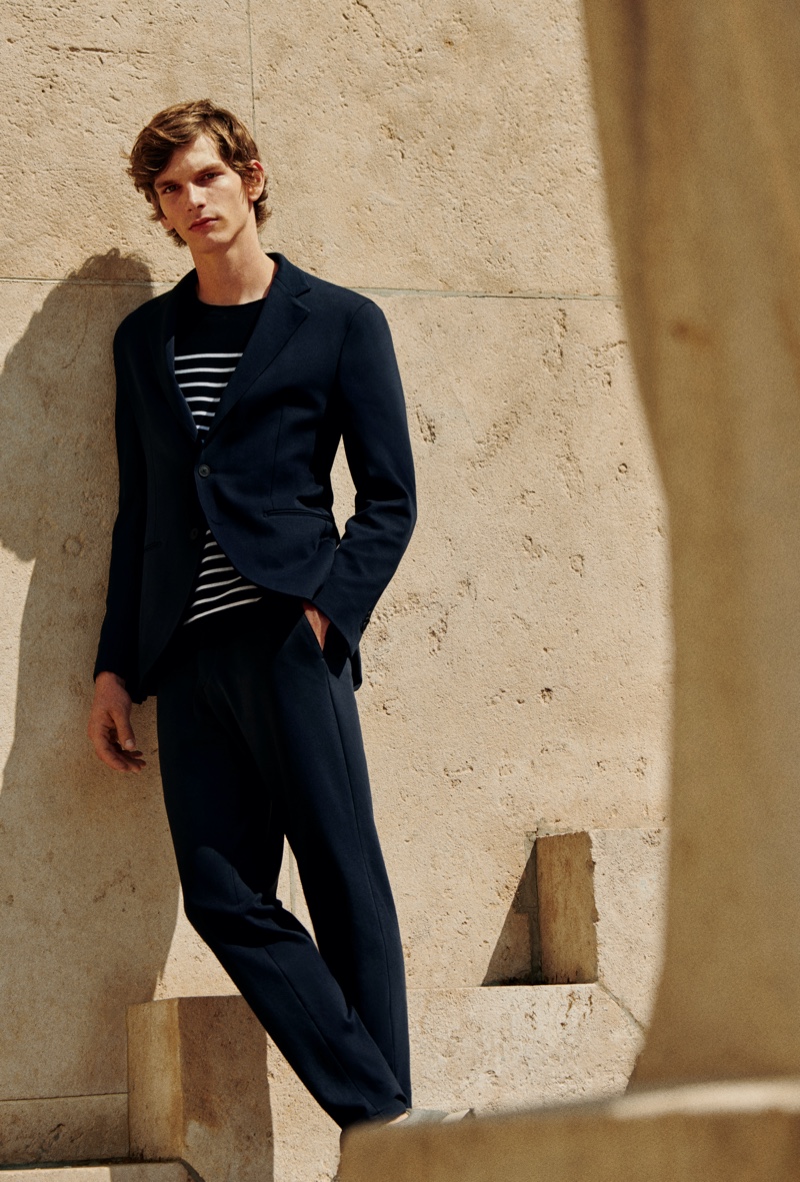 » Le Pavillon: Erik Van Gils Dons Chic Massimo Dutti Style Erik Van Gils 2021 Massimo Dutti Fashion Editorial 003