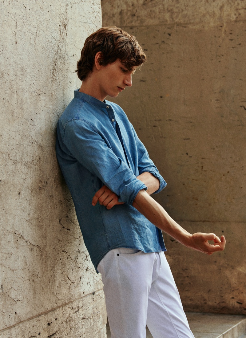 » Le Pavillon: Erik Van Gils Dons Chic Massimo Dutti Style Erik Van Gils 2021 Massimo Dutti Fashion Editorial 008