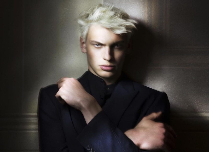 Lucas Barski Dons Elegant Style for GQ México Lucas Barski Dons Elegant Style for GQ México