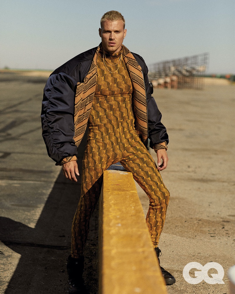 » Matthew Noszka Revs Up for GQ México Matthew Noszka 2021 GQ Mexico Fashion Editorial 006