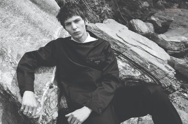 » Willow Barrett Answers the Call of Nature for L'Officiel Hommes Thailand Willow Barrett 2021 LOfficiel Hommes Thailand Fashion Editorial 006
