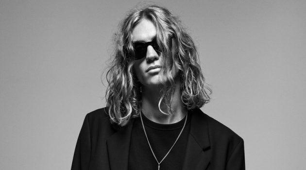 New Black: Caleb Altice Rocks Zara Pre-Fall Arrivals Caleb Altice sports a relaxed black suit jacket from Zara's Join Life collection.