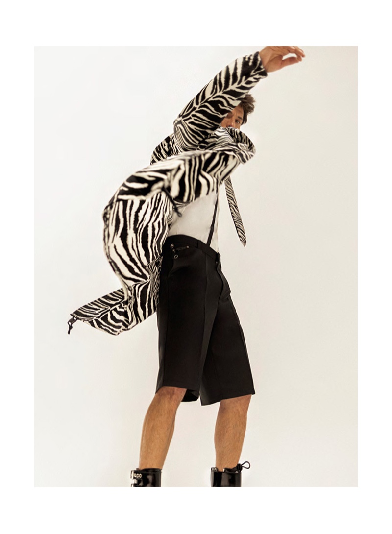 » Andres Velencoso Rocks Bold Styles for Issue Cover Story Andres Velencoso 2021 Issue Magazine 005