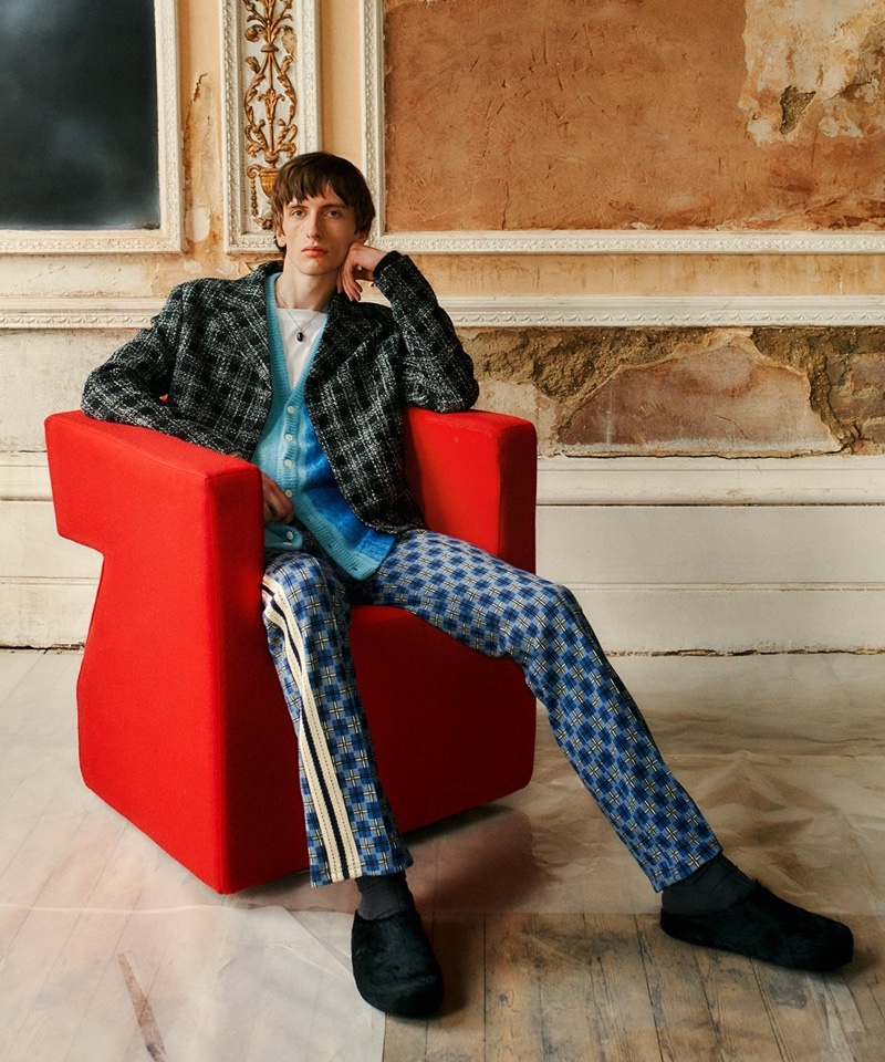 » Benno Bulang Goes Bold in New Season Styles for Matches Fashion Benno Bulang 2021 MatchesFashion Editorial 005