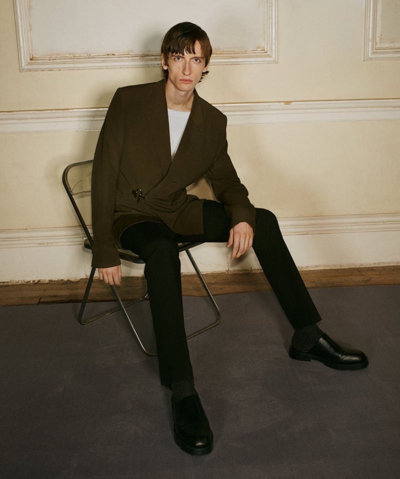 Benno Bulang 2021 MatchesFashion Editorial 009