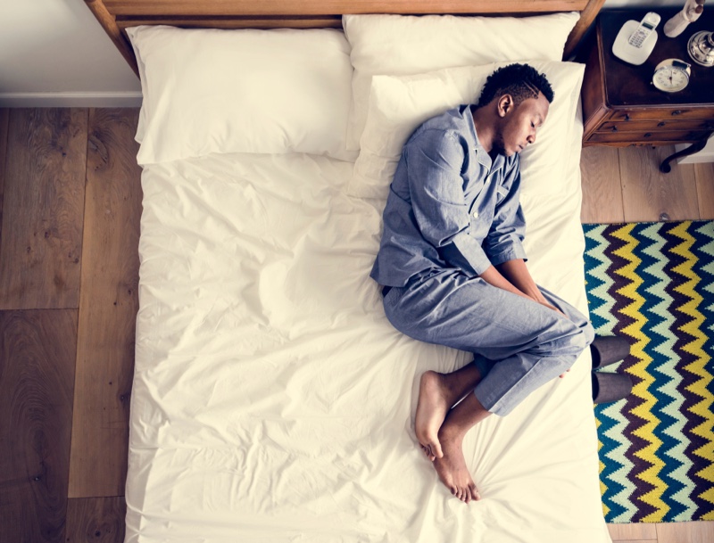 Black Man Blue Pajama Set Sleeping Bed » Reasons Why Men Should Wear Pajamas Black Man Blue Pajama Set Sleeping Bed