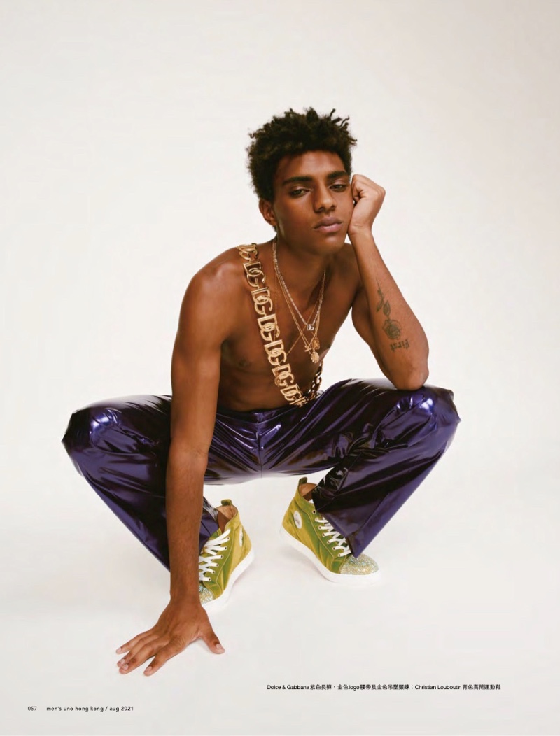 » Emmanuel Maria Leonardi Rocks Accessories for Men's Uno Hong Kong Emmanuel Mens Uno Hong Kong 2021 Fashion Editorial 012