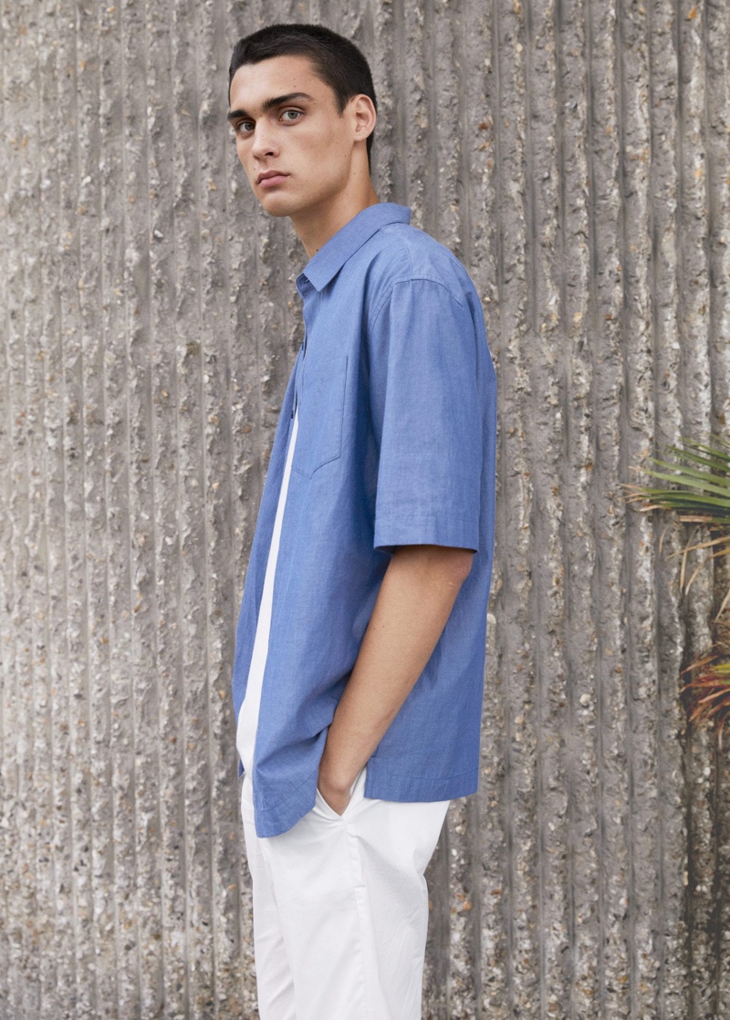 Model Ludwig Wilsdorff dons a relaxed-fit cotton shirt from Mango Man.