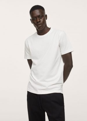 5 Reasons Every Guy Needs a Plain White T-Shirt in His Wardrobe – The ...