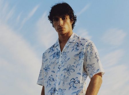 Duncan Yair Tests the Waters in Mango Man