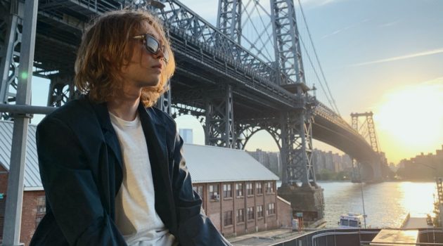 Charlie Plummer Fronts Rag & Bone Fall '21 Eyewear Campaign Actor Charlie Plummer fronts Rag & Bone's fall 2021 eyewear campaign.