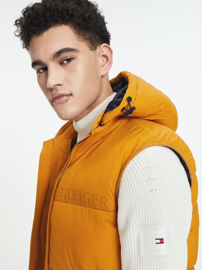 Tommy Hilfiger Fall Winter 2021 Menswear Lookbook 015