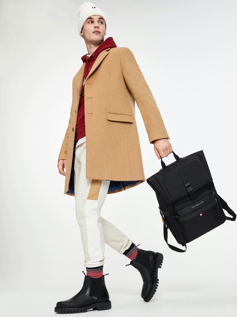 Tommy Hilfiger Fall Winter 2021 Menswear Lookbook 034