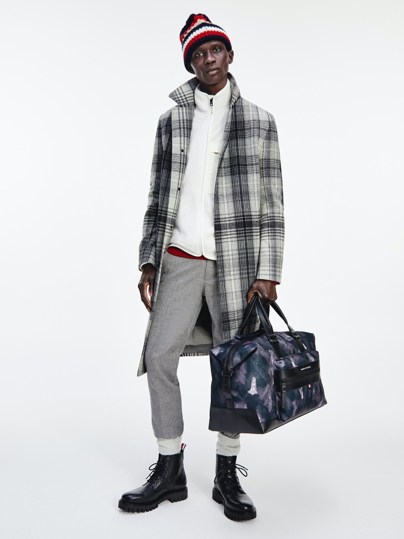 Tommy Hilfiger Fall Winter 2021 Menswear Lookbook 041