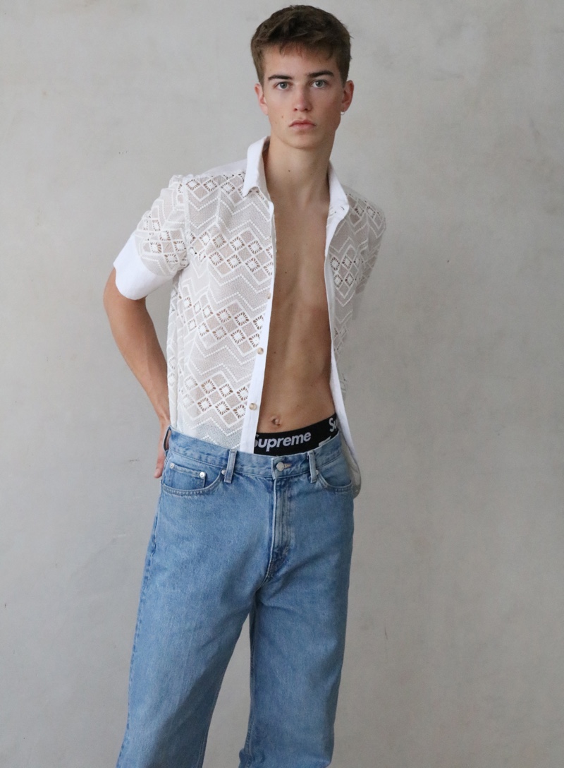 Ben wears shirt ASOS and jeans Stan Ray.