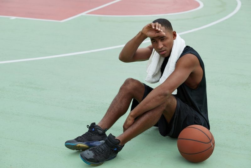 Black Basketball Sneakers » Buying Your First Basketball Shoes: 4 Factors to Look For Black Basketball Sneakers