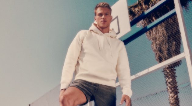 Matthew Noszka Goes Retro for CCC Sprandi Campaign Rocking the brand's white sneakers, Matthew Noszka stars in CCC Sprandi's fall 2021 campaign.