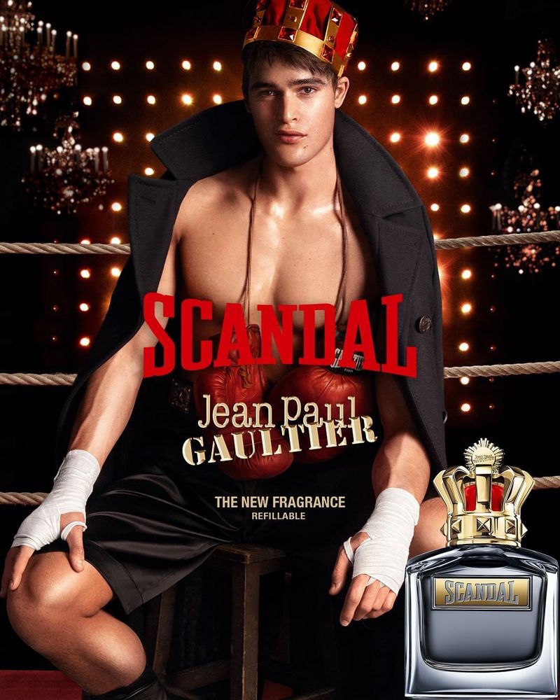 Parker Van Noord występuje w kampanii zapachowej Jean Paul Gaultier Scandal.