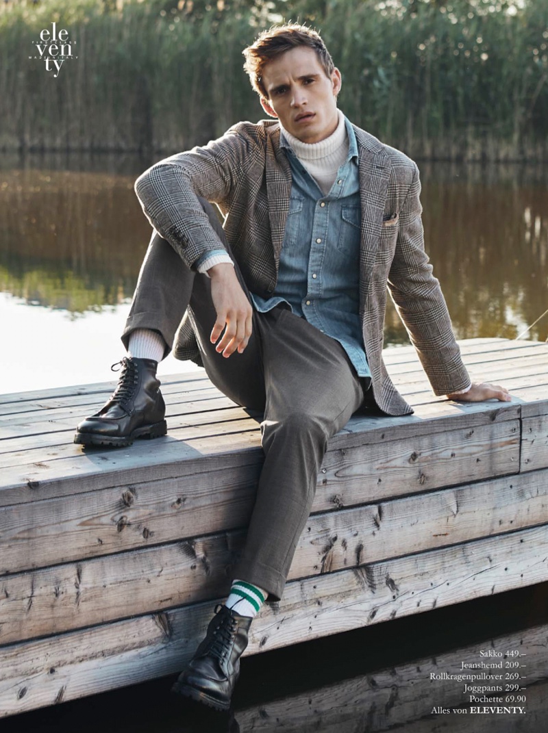 » Julian Schneyder Dons Smart Fall Style for Masculin Journal Julian Schneyder 2021 Masculin Journal 008
